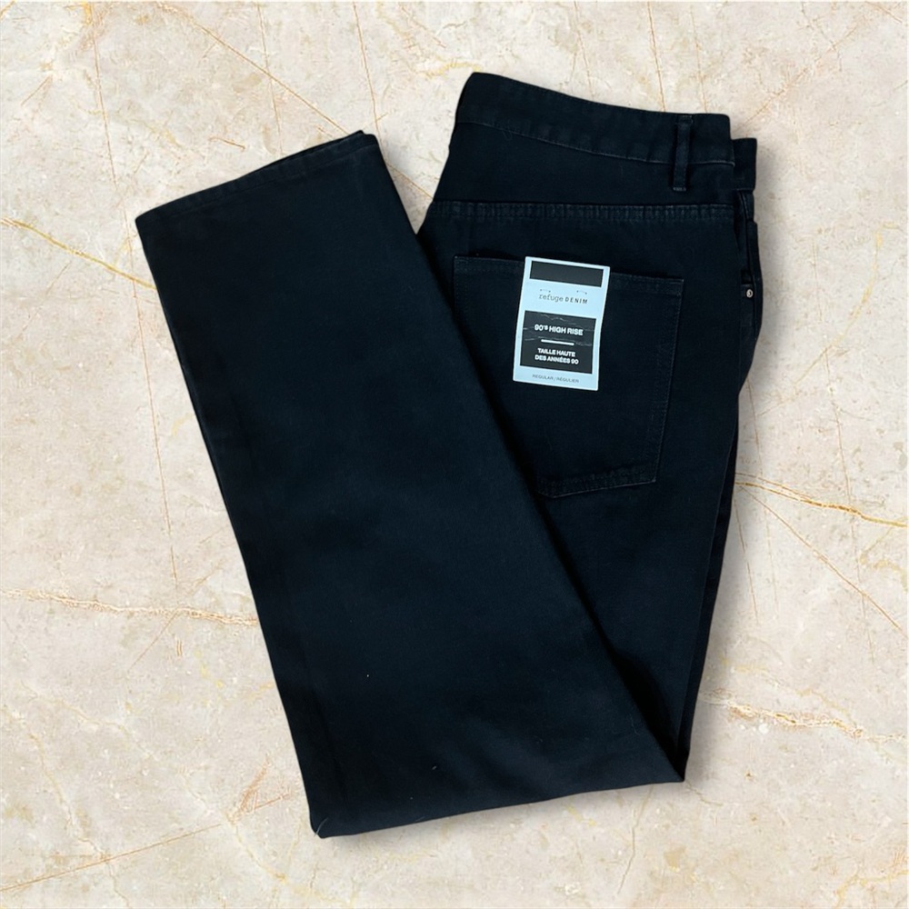 NWT Refuge| 90s High Rise Jeans - Picture 4 of 5